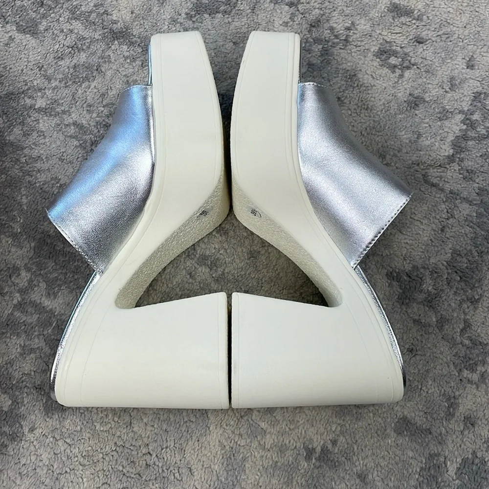 NIB Free People Zoe Platform Metallic Silver Chunky Slide Sandals Sz 39.5